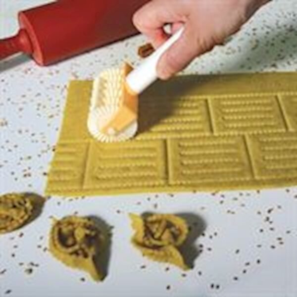 Chebbakia Rolling Dough Cutter x24